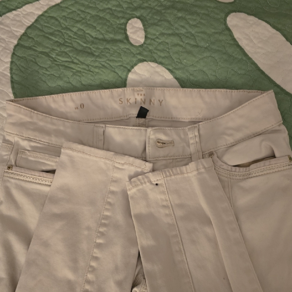 Women's Skinny Jeans in Cream